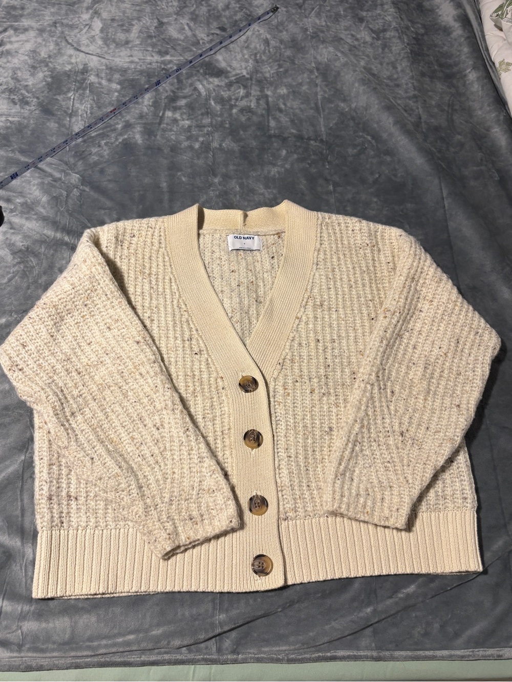 Old Navy Shaker-Stitch Cream Speckled V-Neck Button Oversized Cardigan Sweater S